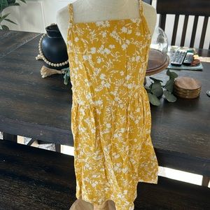 Old navy yellow dress